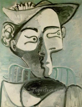 Mujer sentada con sombrero 1962 Pablo Picasso Pinturas al óleo